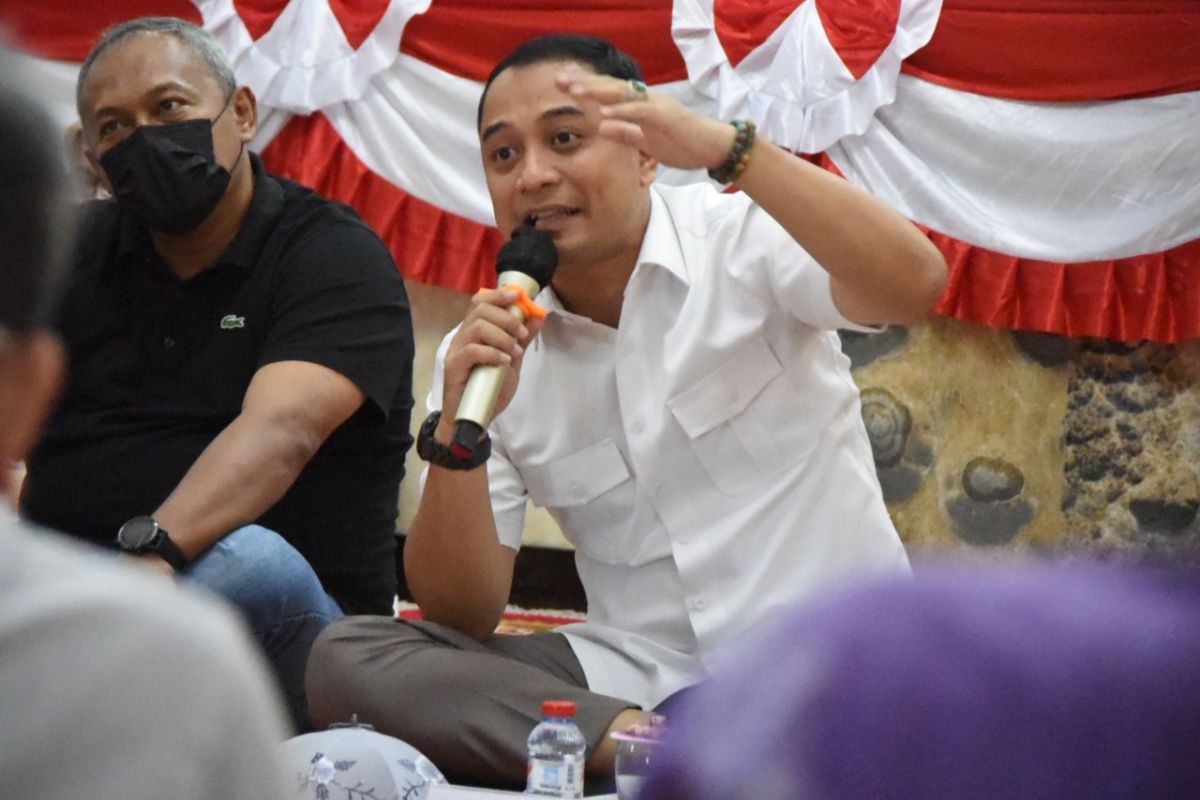 Eri janjikan warga Surabaya urus BPJS di kelurahan