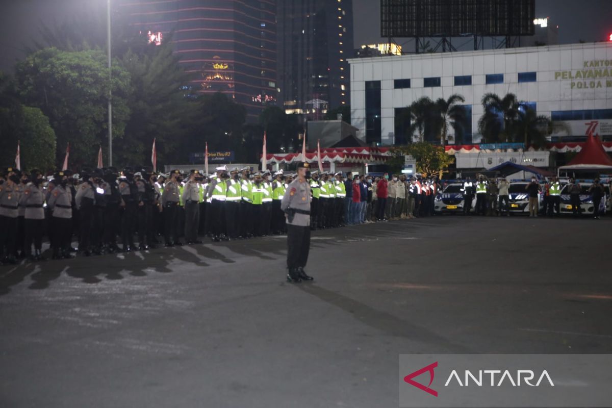 Polda Metro Jaya gelar patroli malam berskala besar di Jakarta