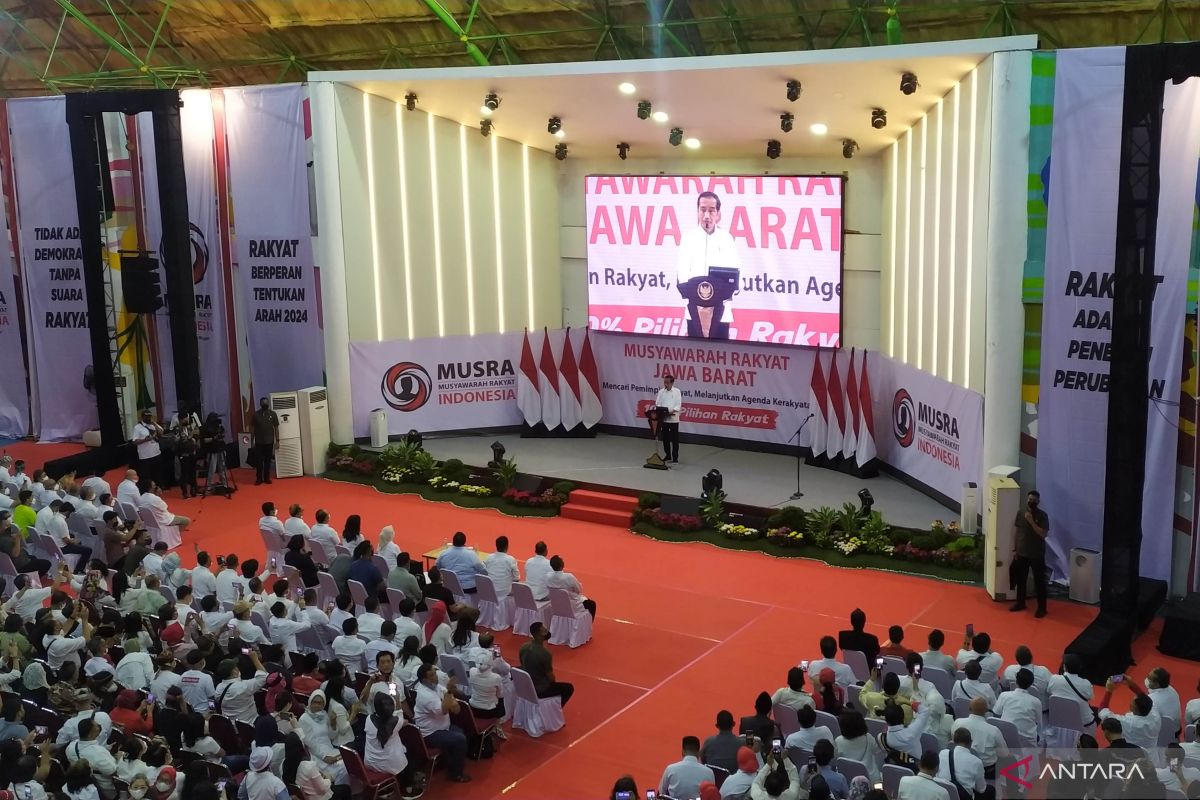 Presiden Jokowi nyatakan bakal taat konstitusi dan kehendak rakyat soal wacana tiga periode
