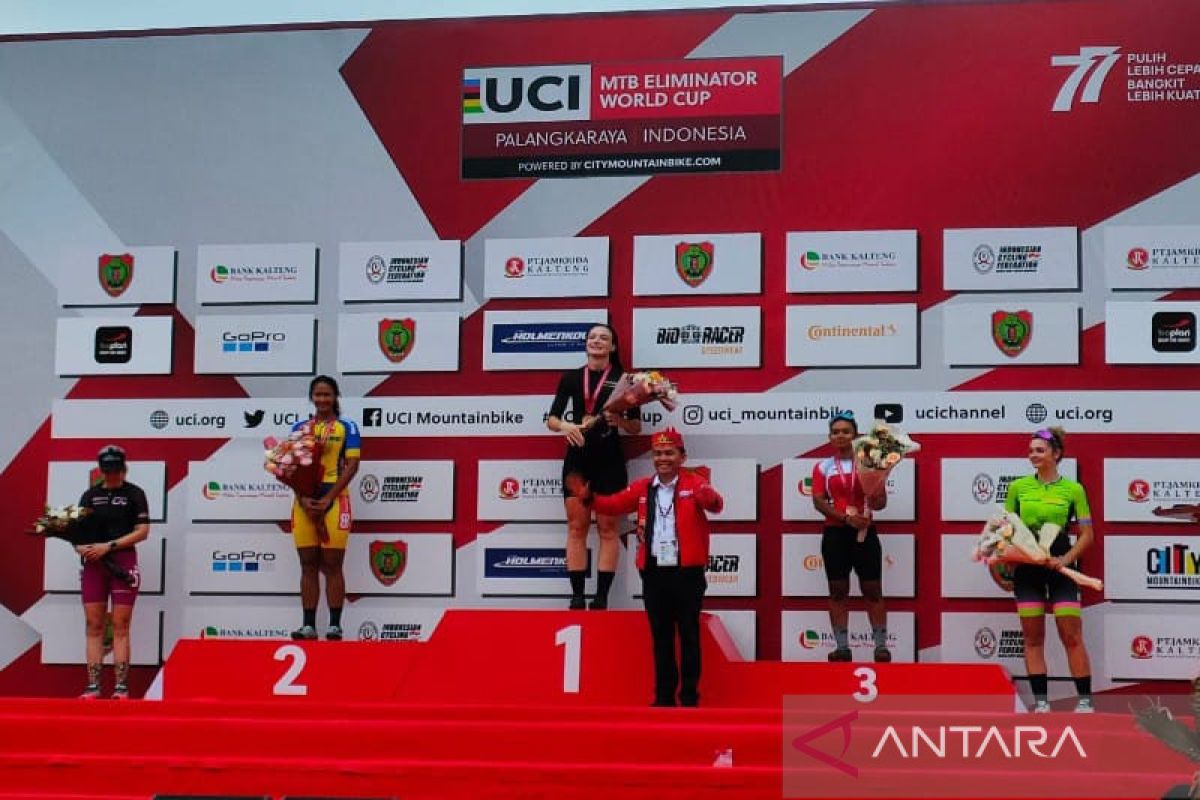 Dua Atlet Indonesia juara di UCI MTB di Palangka Raya