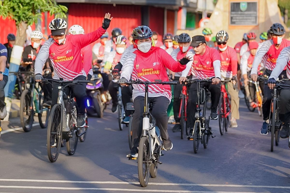 Gowes Kemerdekaan di Madiun, Khofifah bangun semangat nasionalisme warga