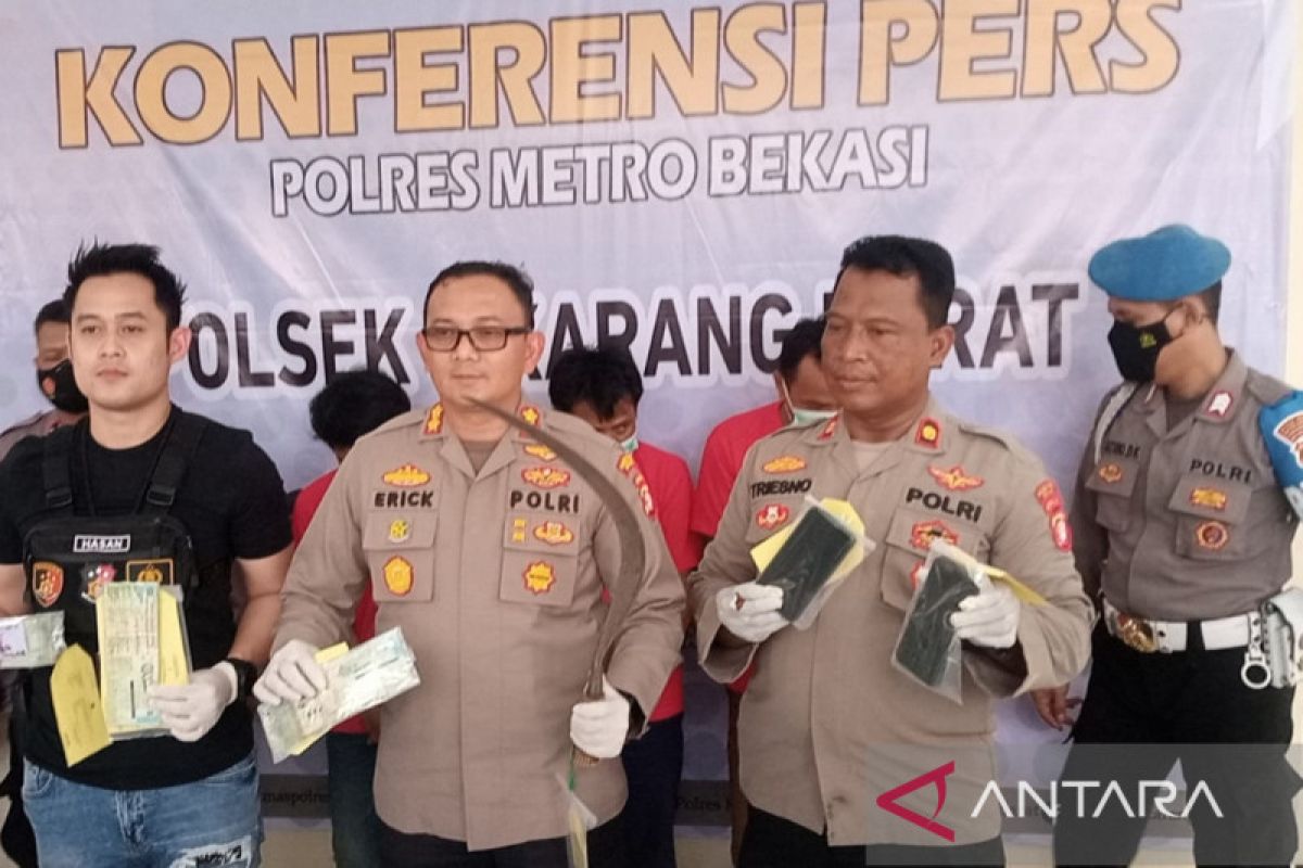 Polres Bekasi berhasil ringkus tiga pelaku spesialis pencurian dengan kekerasan