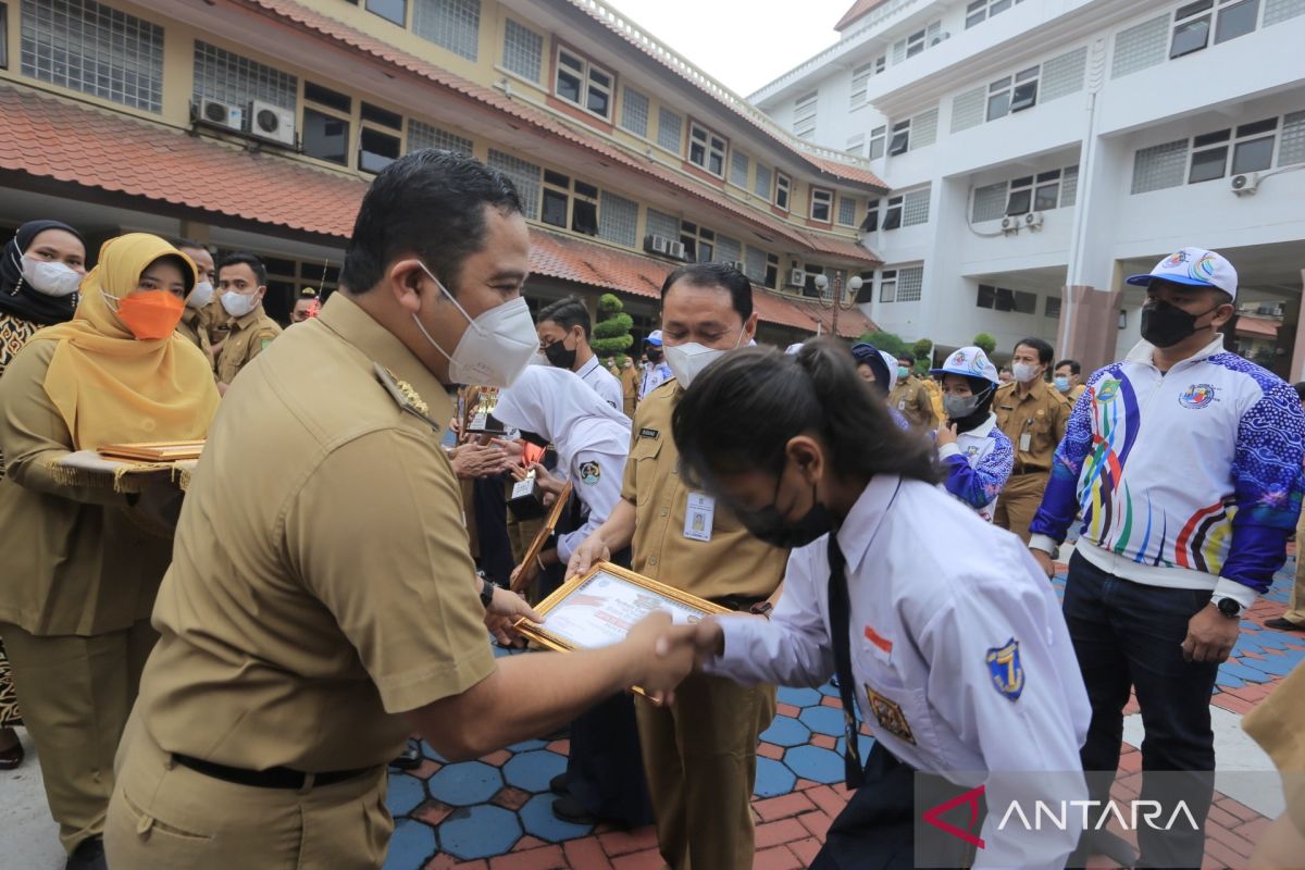 Wali Kota Tangerang minta pegawai tiru kedisiplinan atlet raih prestasi