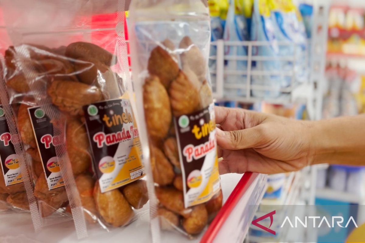 Panada Tore Aty semakin terkenal setelah terpajang di Rak Alfamart
