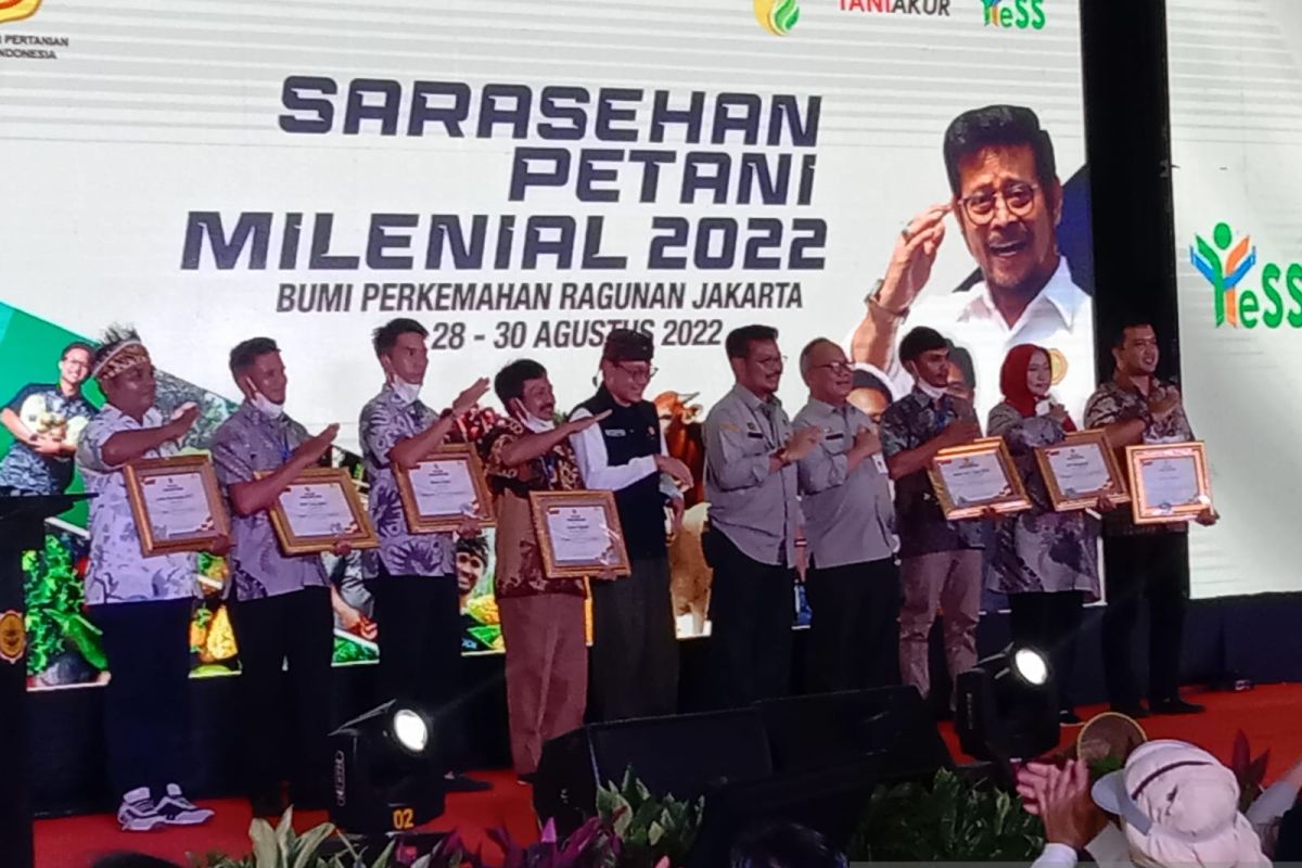 Enam penghargaan diraih Kalbar dalam Sarasehan Petani Milenial 2022