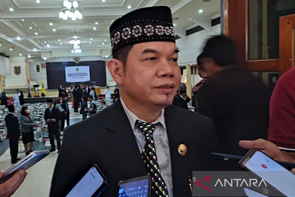 Bupati Bartim berencana ubah waktu kerja ASN