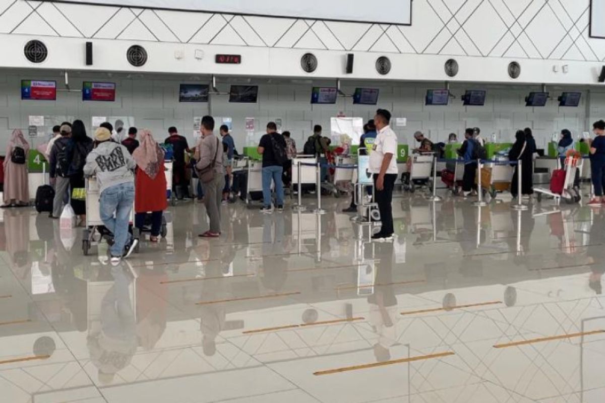Bandara Ahmad Yani Semarang terapkan aturan terbaru perjalanan udara