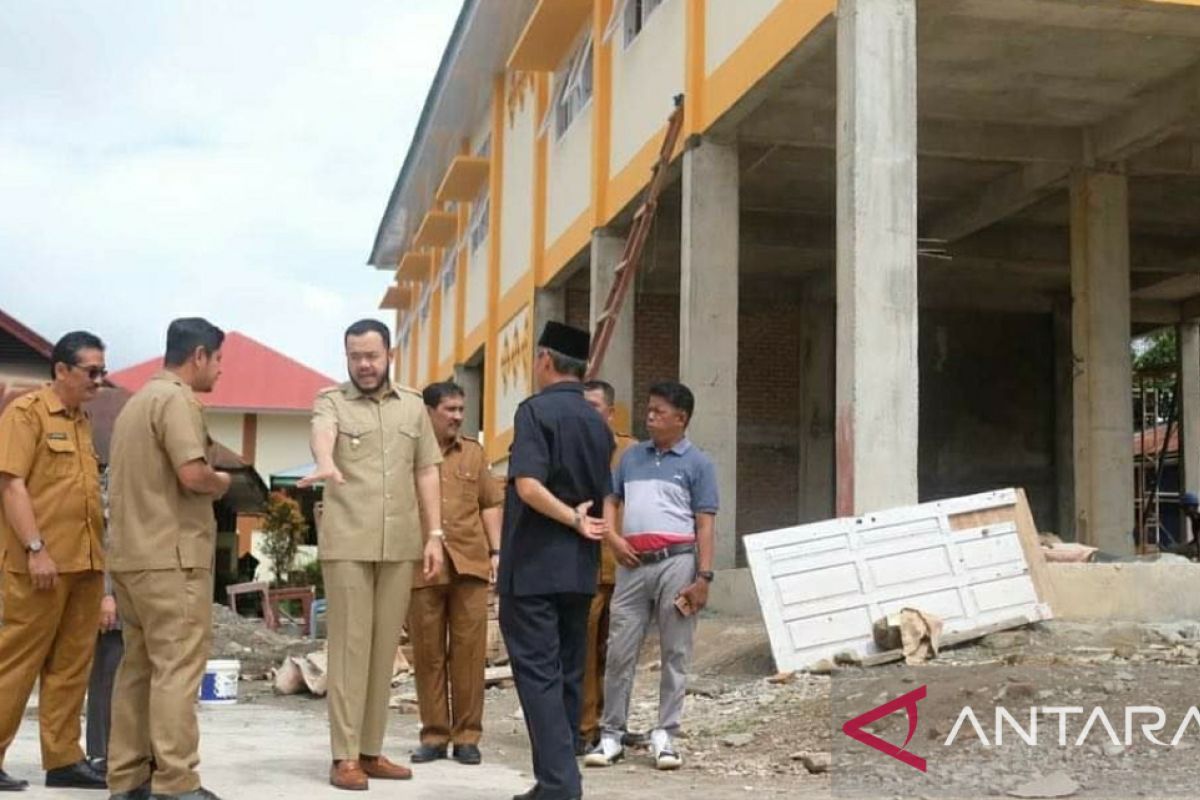 Wako Padang Panjang tinjau revitalisasi gedung sekolah