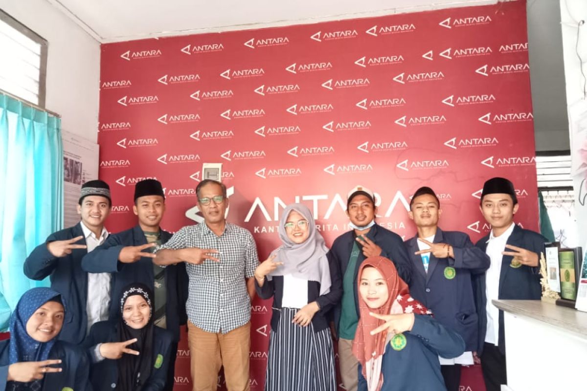 Mahasiswa IAIH NW Lombok Timur magang di ANTARA Biro NTB