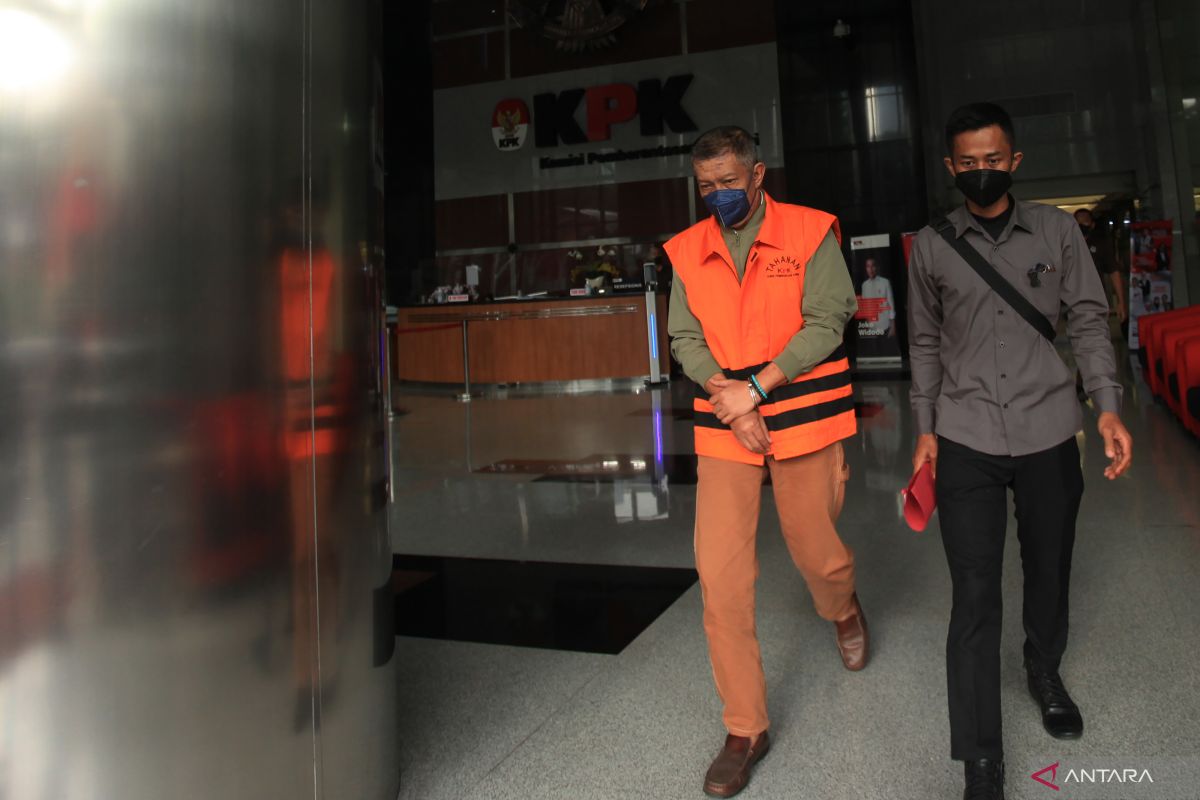KPK menduga Haryadi Suyuti intervensi setiap pengadaan barang dan jasa