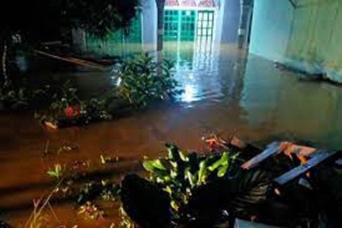 Ratusan rumah warga di Kabupaten Mukomuko terendam banjir
