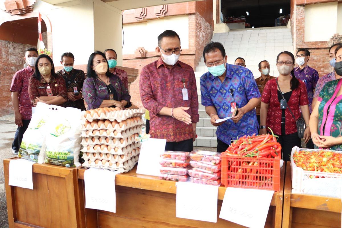 Wali Kota Denpasar minta masyarakat tak panik inflasi naik