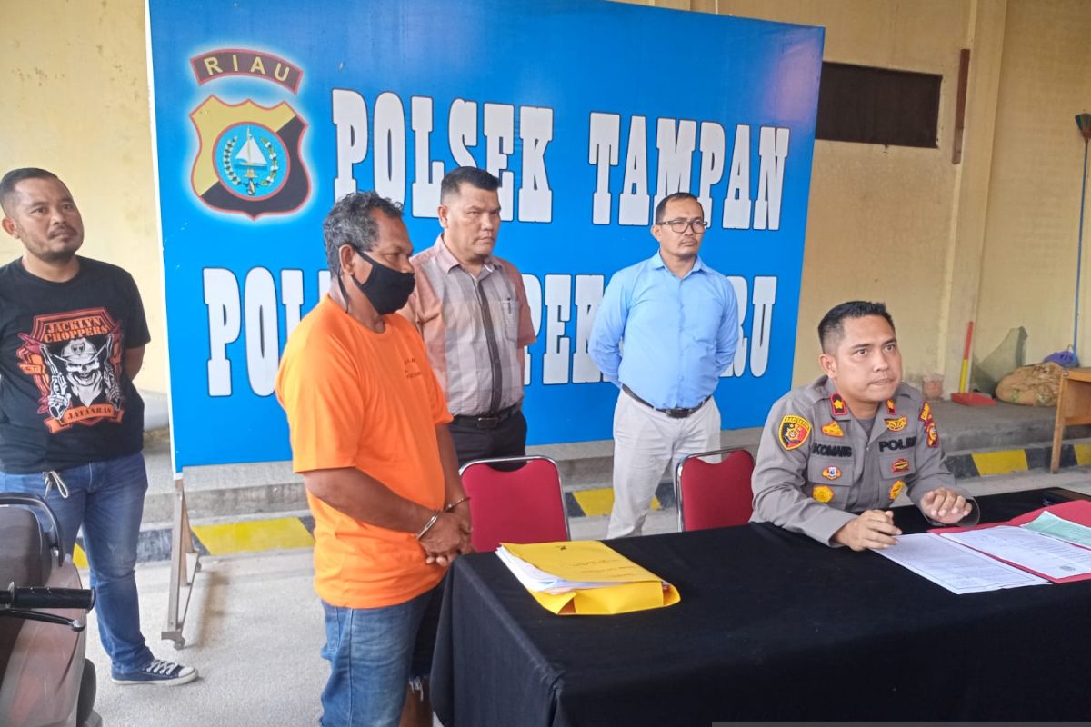 Calo penerimaan murid baru di Pekanbaru dibekuk polisi