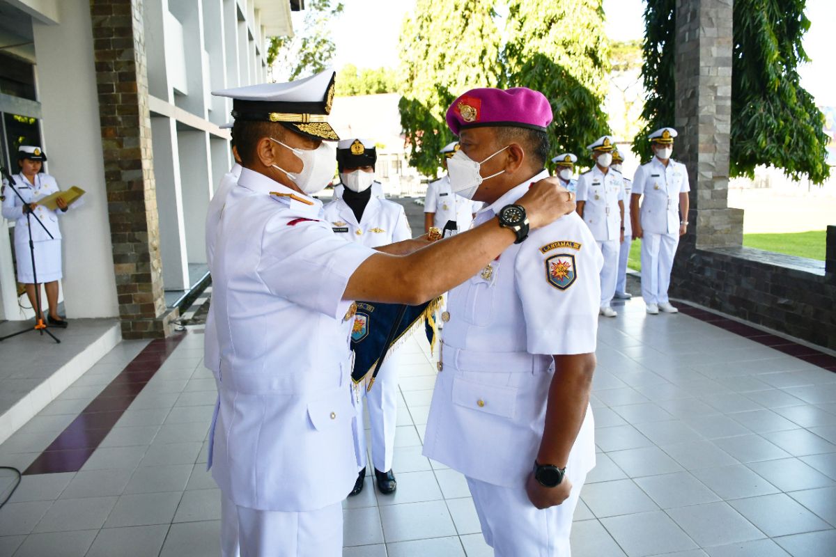 Kolonel Marinir Mikaryo Widodo dikukuhkan jadi Wadan Lantamal VIII