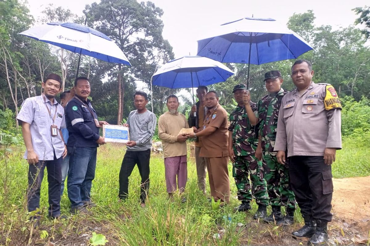 Wujudkan generasi Qurani di Desa Belo Laut, PT Timah Tbk bantu pembangunan TPA Al Muhajirin Dusun I Tanjung Punai