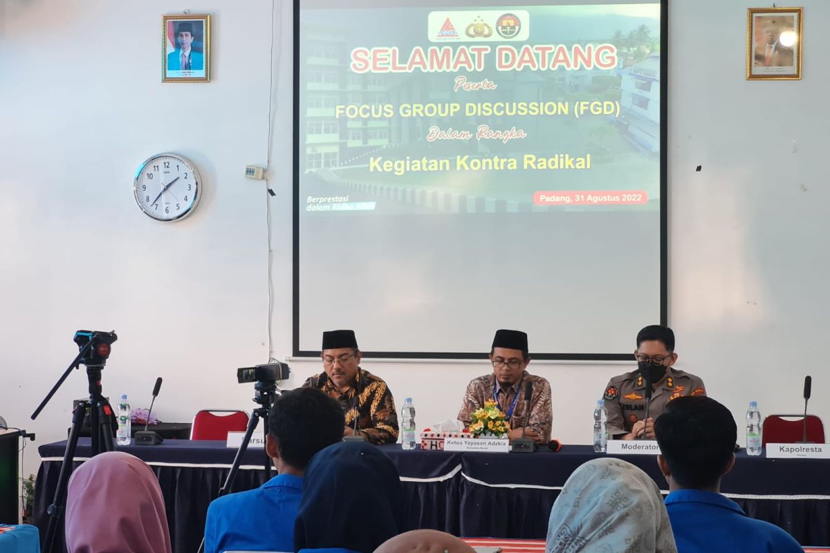 Divhumas Polri edukasi mahasiswa Adzkia Padang cegah paham radikal