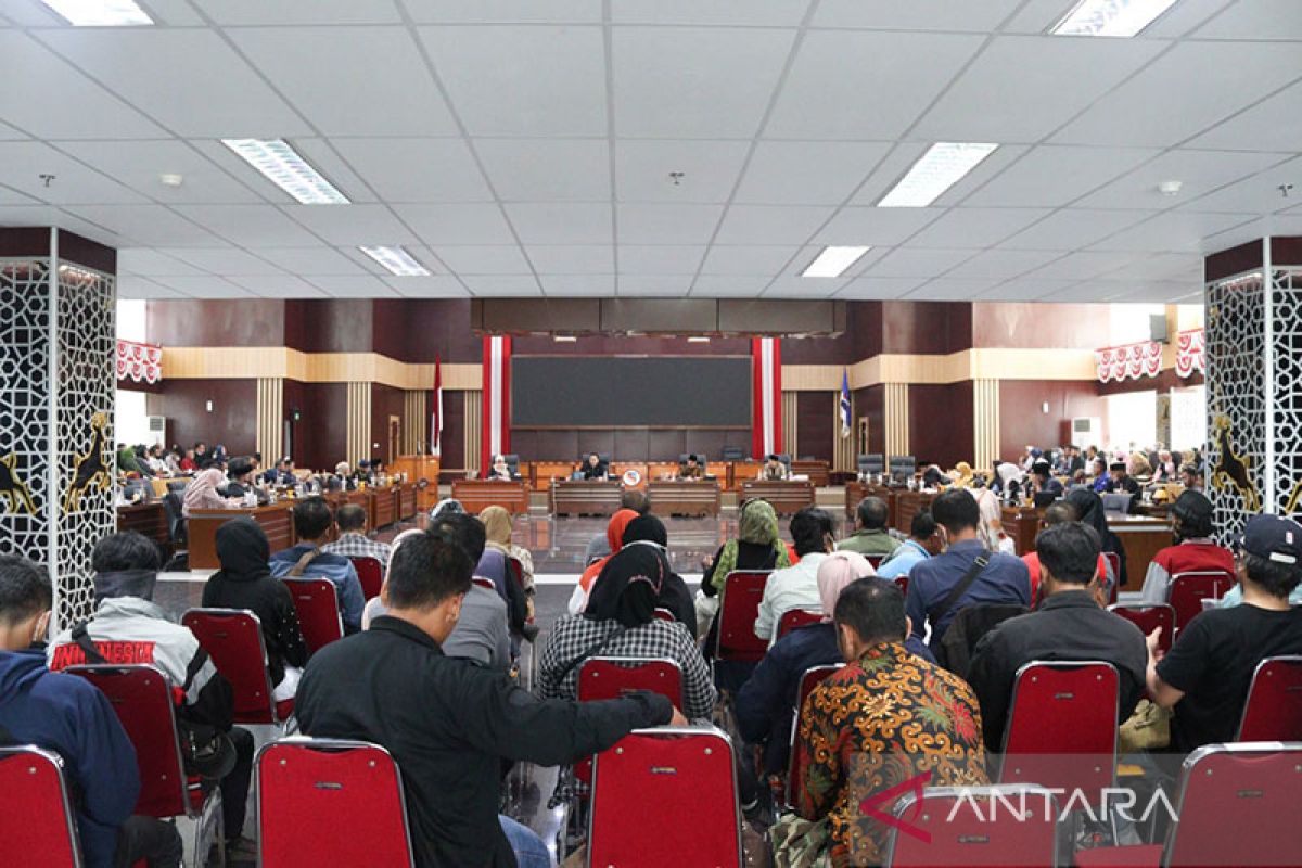 Komisi IV DPRD Kota Bogor sosialisasi Perda Pesantren