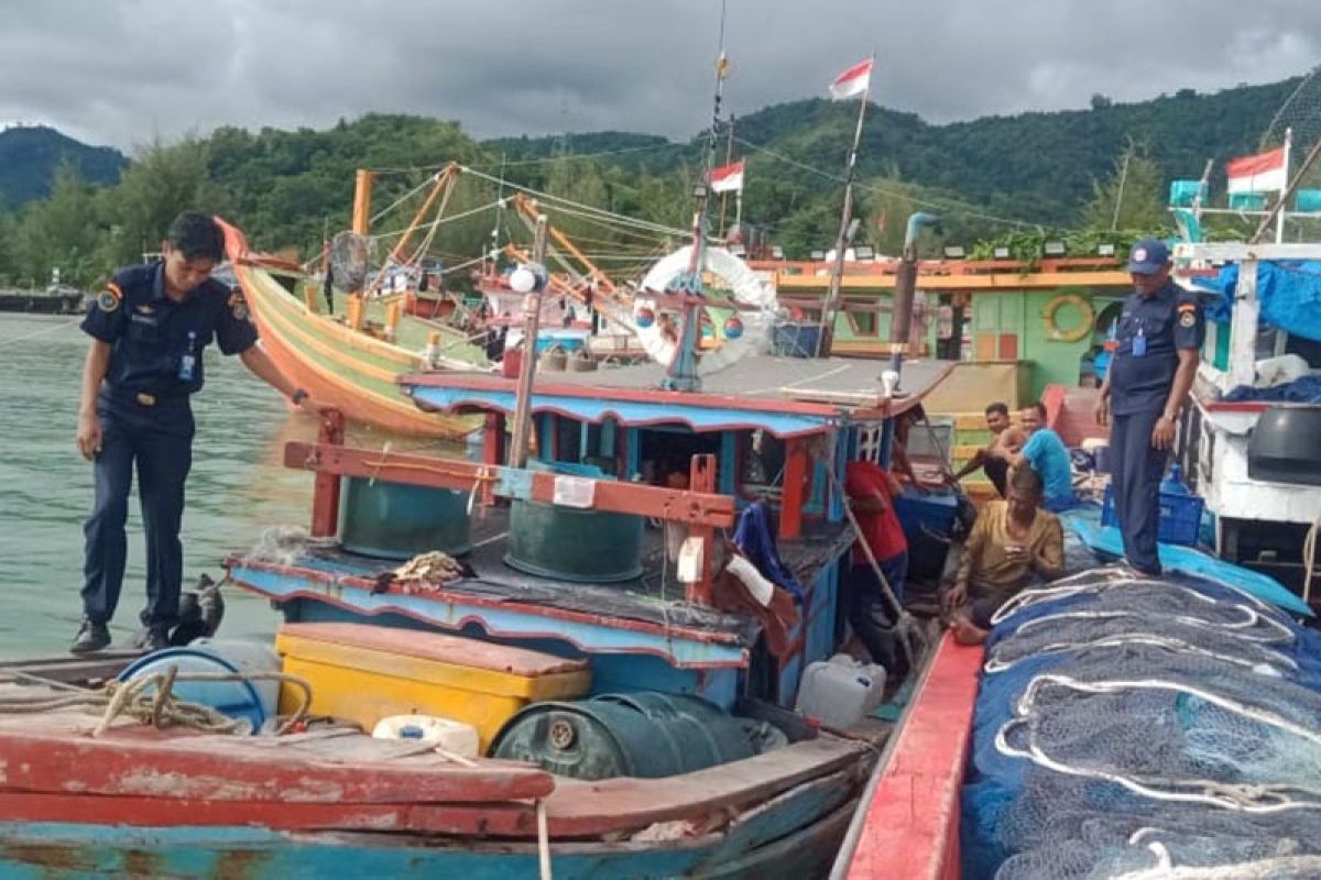 KKP amankan alat bantu tangkap ikan ilegal di Aceh Selatan
