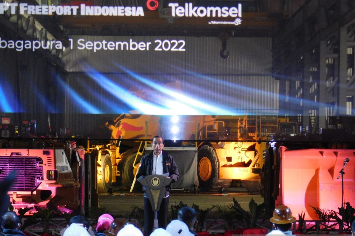 Jokowi sebut Indonesia bergerak lebih maju lewat 5G Smart Mining