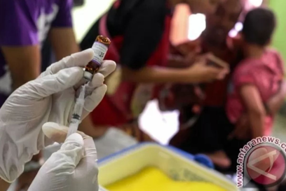West Java pursues 95-percent coverage of measles, rubella vaccination