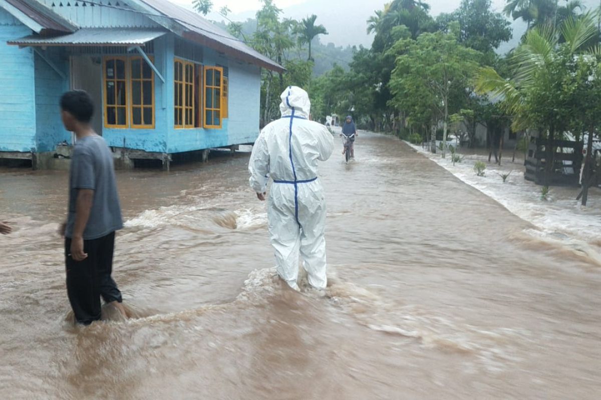 Banjir surut, Masyarakat Aceh Jaya di minta waspadai banjir susulan