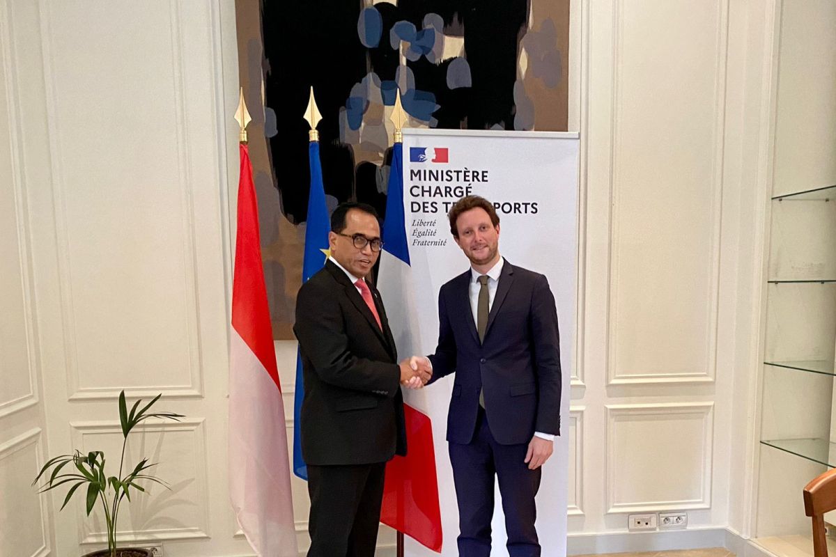 Indonesia, France discuss cooperation in transportation sector