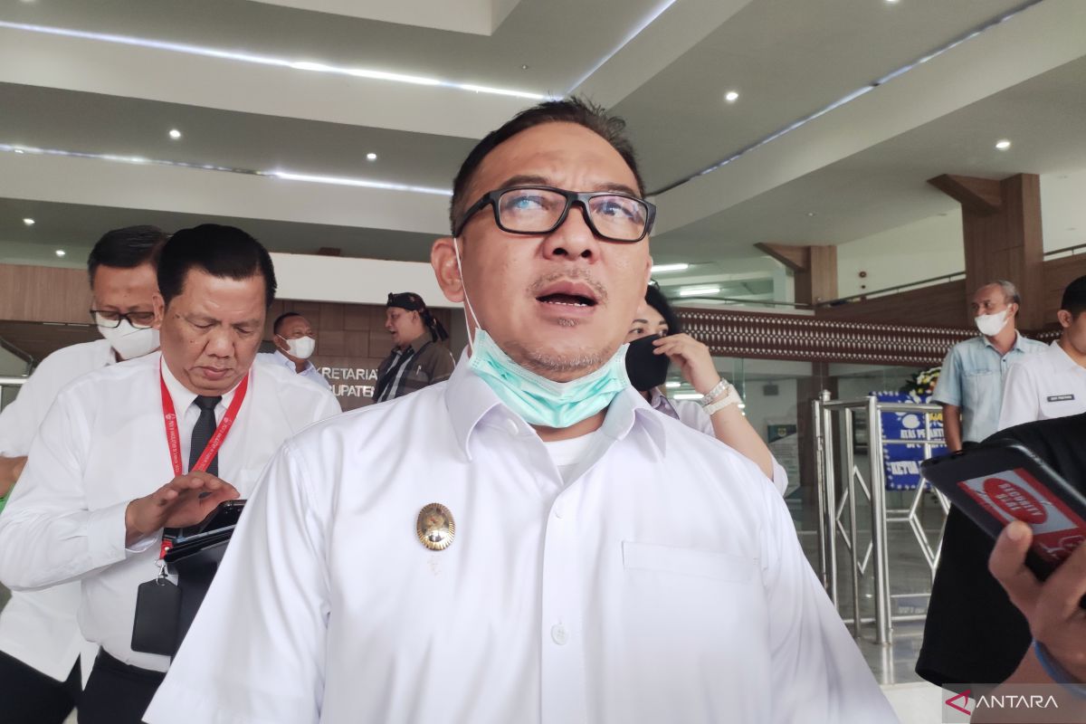 Plt Bupati Bogor sayangkan DPRD tunda revisi Perda tata ruang