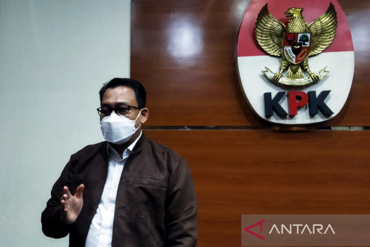 KPK panggil tersangka mantan Kepala BPN Riau M Syahrir