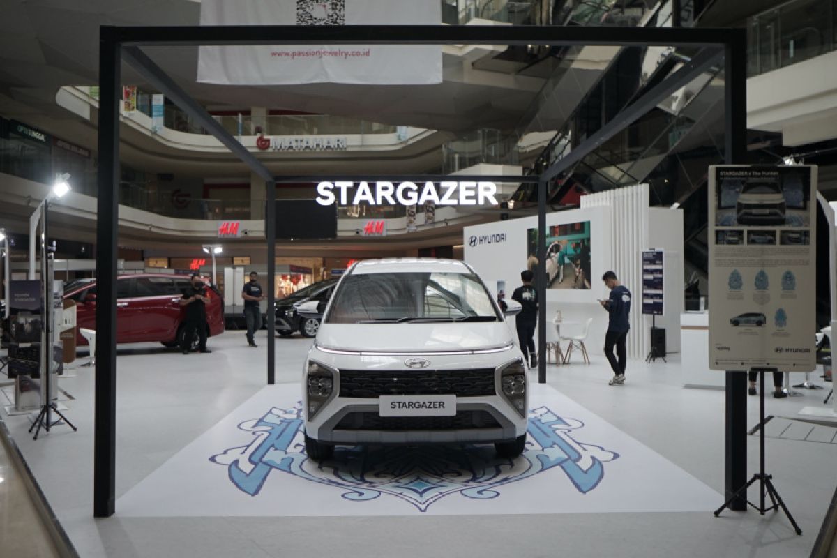 Hyundai Motors Indonesia pamerkan Stargazer di Semarang