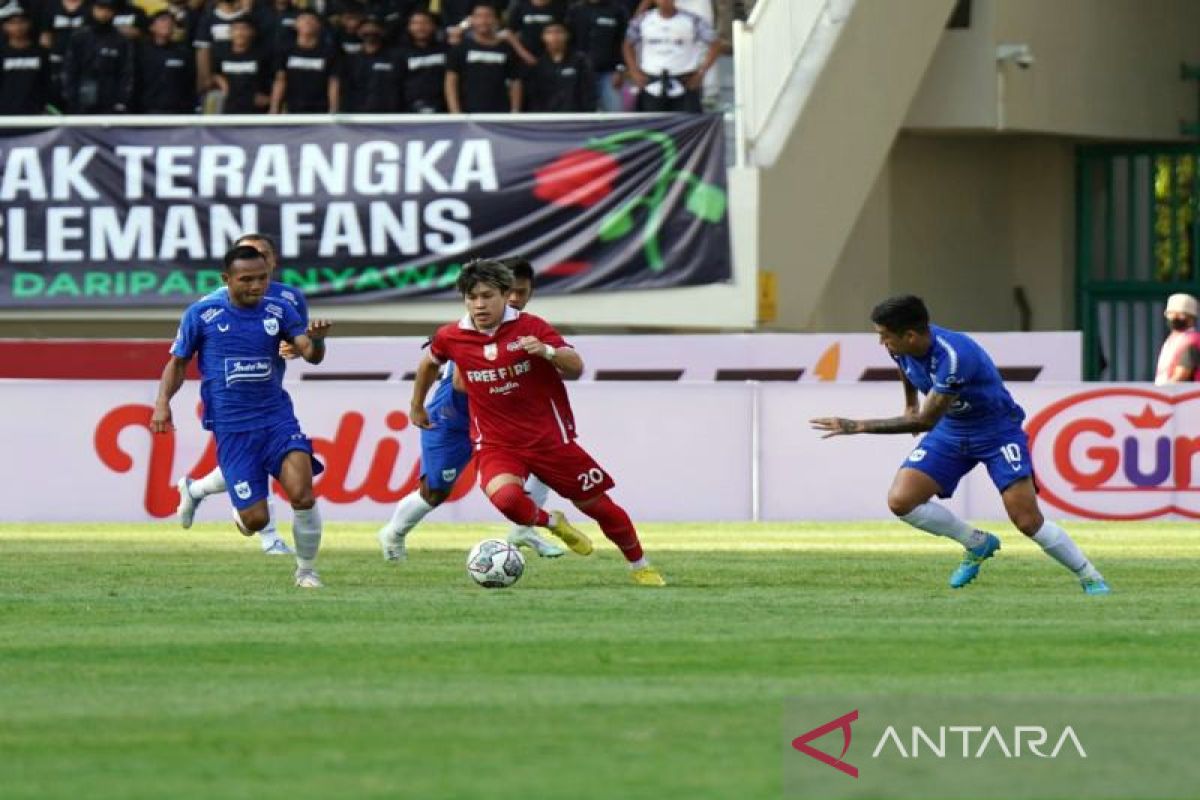 Persis ditahan imbang 0-0 oleh PSIS