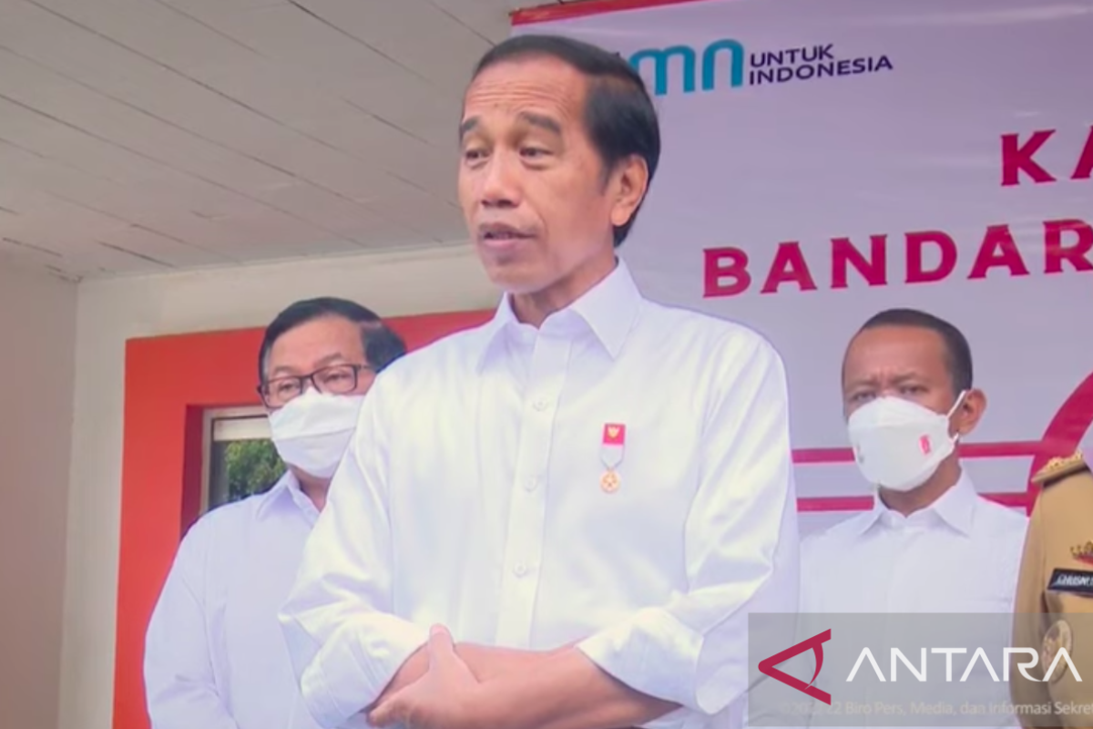 President Jokowi receives subsidized fuel oil price calculation