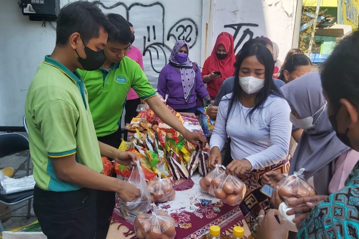 Stabilkan harga telur, operasi pasar digelar setiap hari di Surabaya