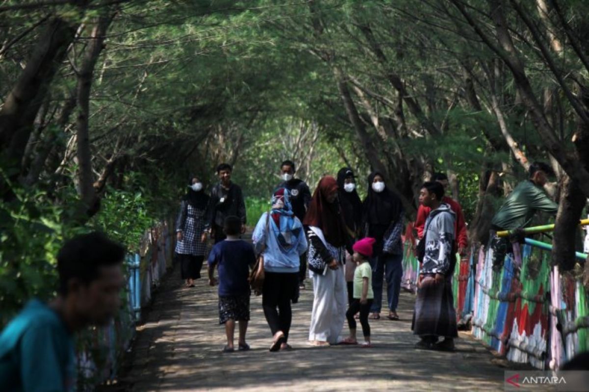 Ekowisata Taman Hutan Raya Surabaya diharapkan dongkrak ekonomi warga