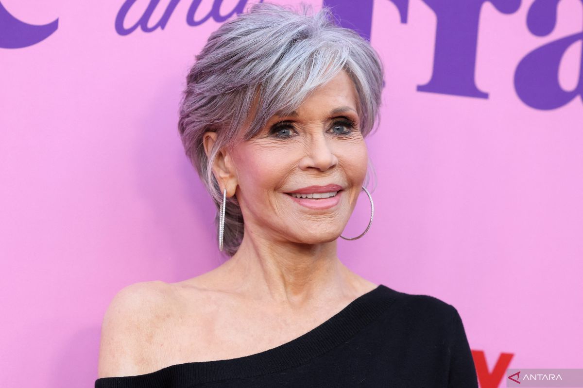 Jane Fonda ungkap mengidap kanker dan jalani perawatan