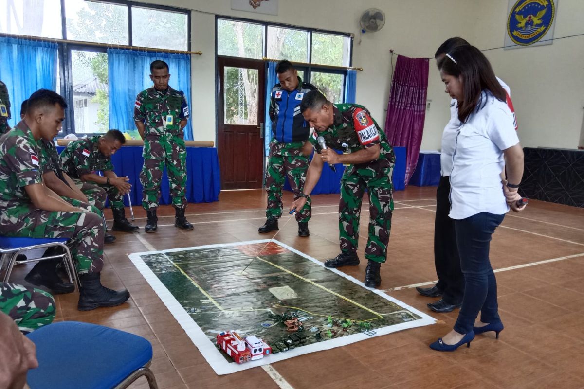 Navy and BPBD hold simulation of earthquake mitigation for soldiers