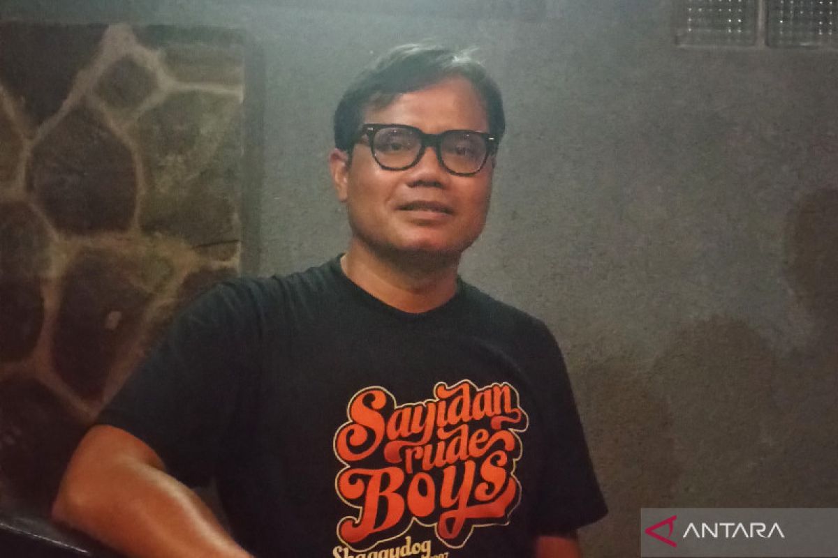 Soleh Solihun: Iwan Fals yang ultah, saya yang bahagia