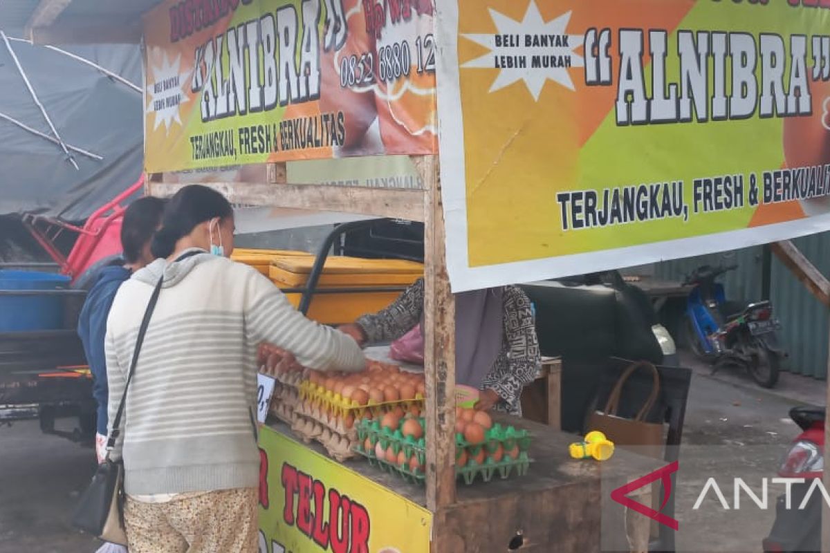 Pemkab Belitung menjaga harga pangan pokok stabil di Tanjung Pandan