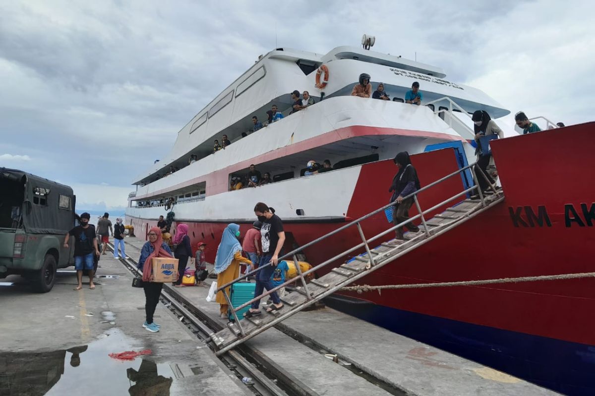 Dishub Malut minta pengusaha tak seenaknya naikkan tarif angkutan laut sepihak