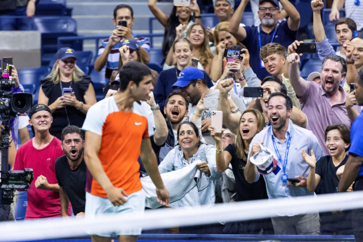 Alcaraz menuju delapan besar US Open usai lalui pertarungan sengit