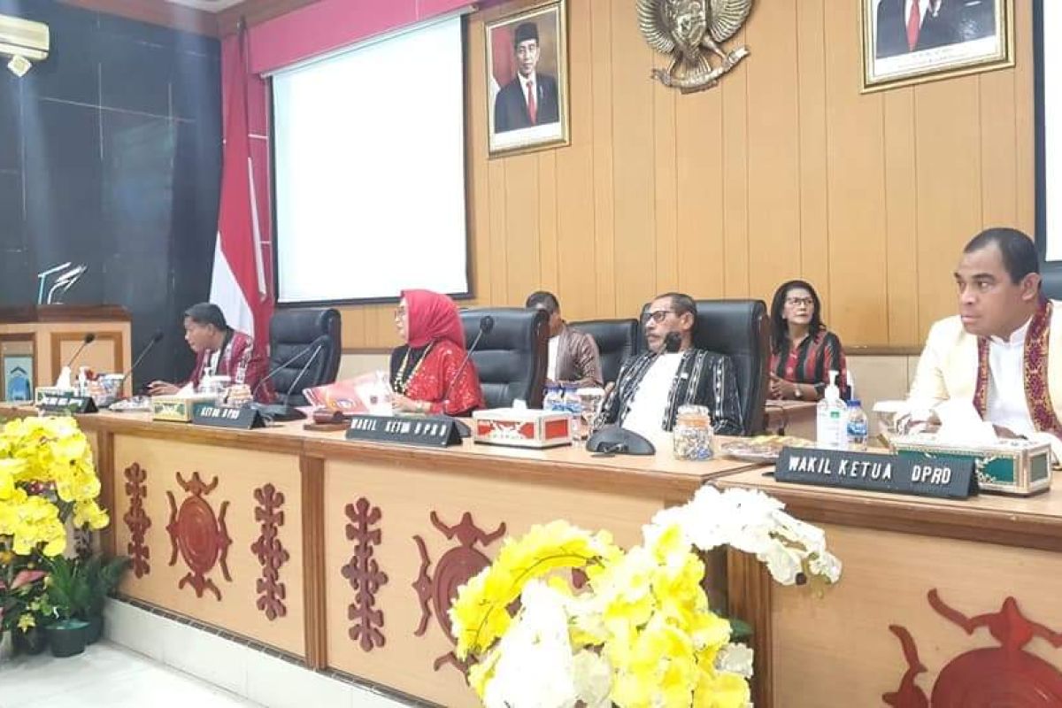 Pemkot Ambon-Pemprov Maluku sinkronisasi program turunkan angka kemiskinan