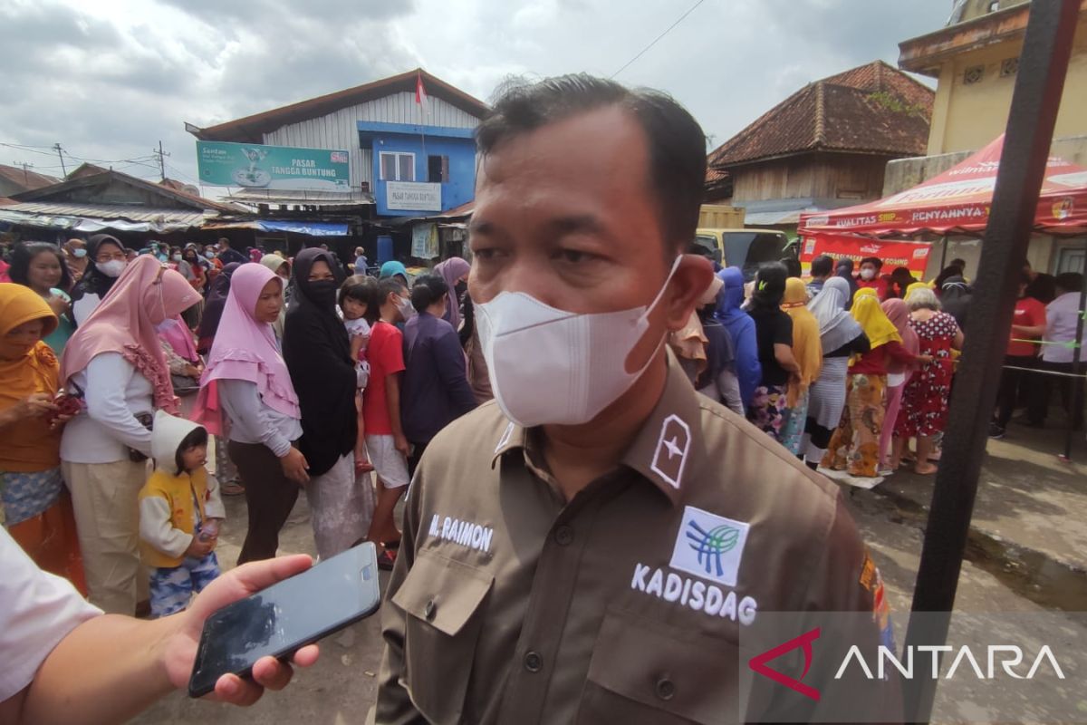 Harga barang kebutuhan pokok di pasaran Palembang stabil