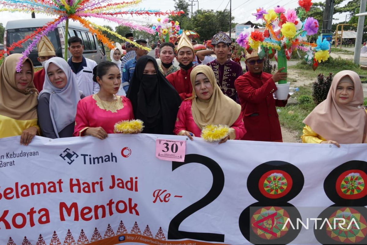 PT Timah ikut semarakkan karnaval budaya dalam HUT ke-288 Kota Muntok