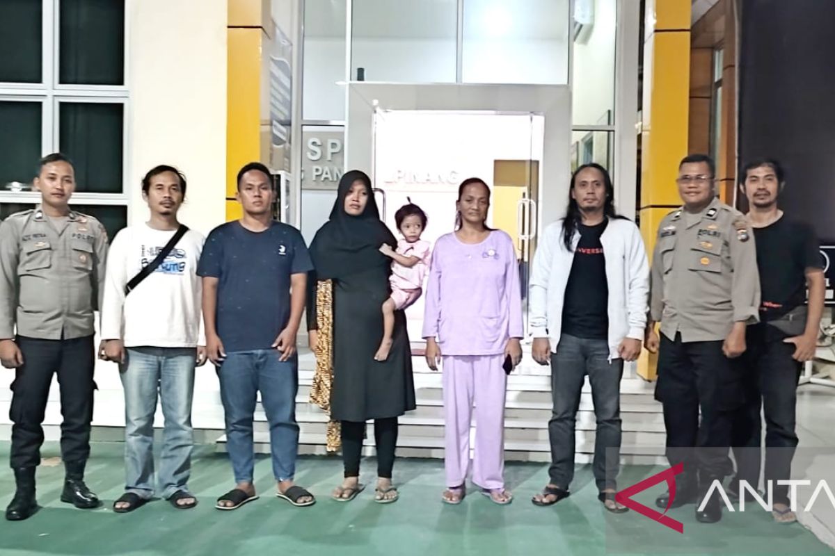 Tim Naga Sat Reskrim Polres Pangkalpinang selamatkan ibu hamil beserta balitanya