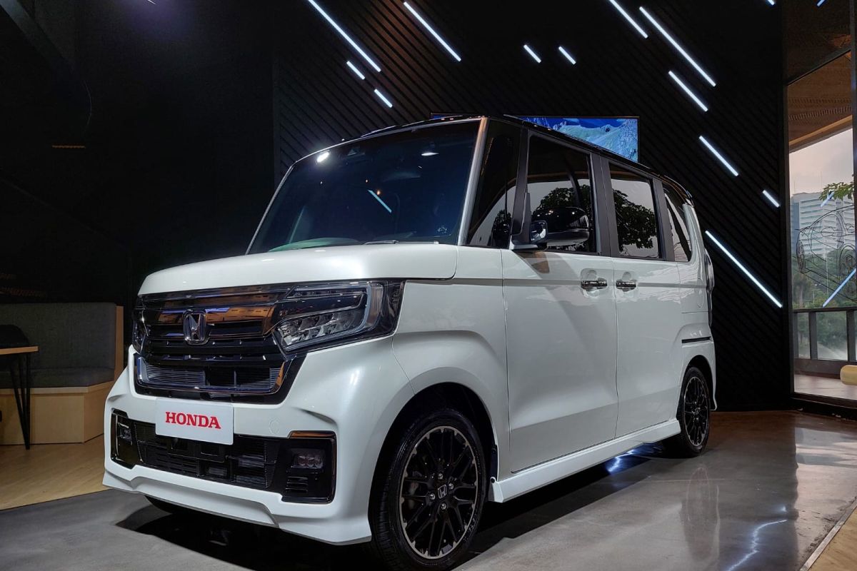 HPM tampilkan Honda N-Box di Senayan Park