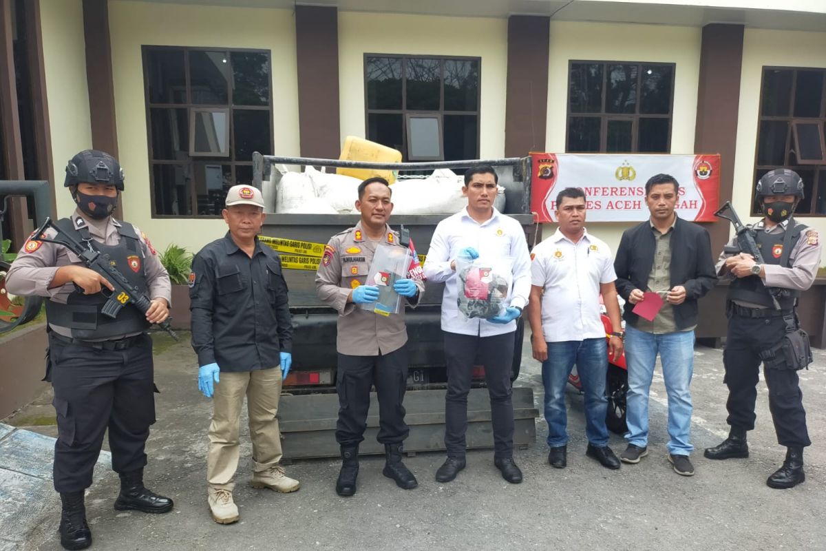 Polres Aceh Tengah sita tiga  ton getah pinus ilegal