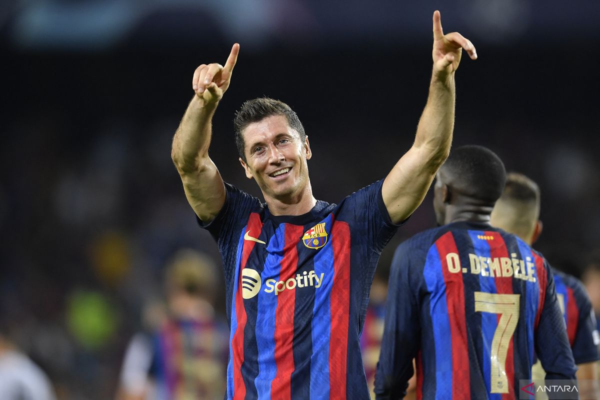 Barcelona menang 5-1 atas Plzen, Lewandowski hattrick