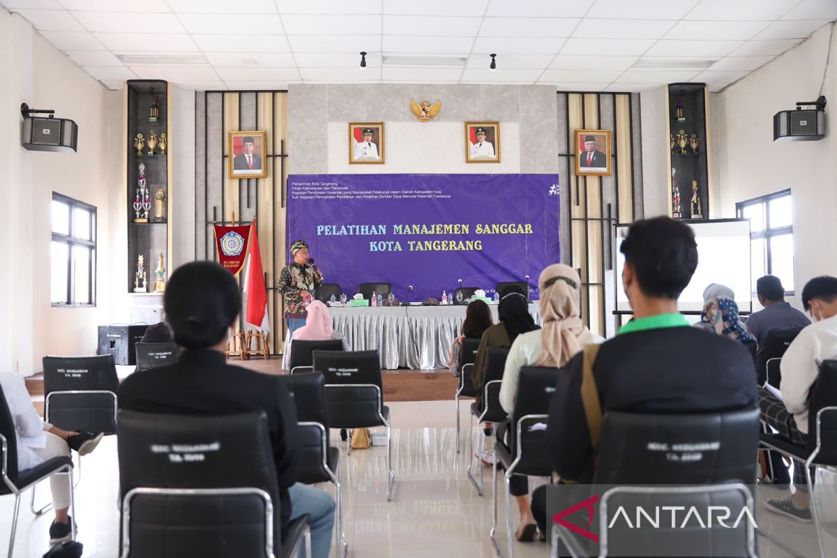 Disbudpar Tangerang berikan pelatihan manajemen usaha ke penggiat sanggar