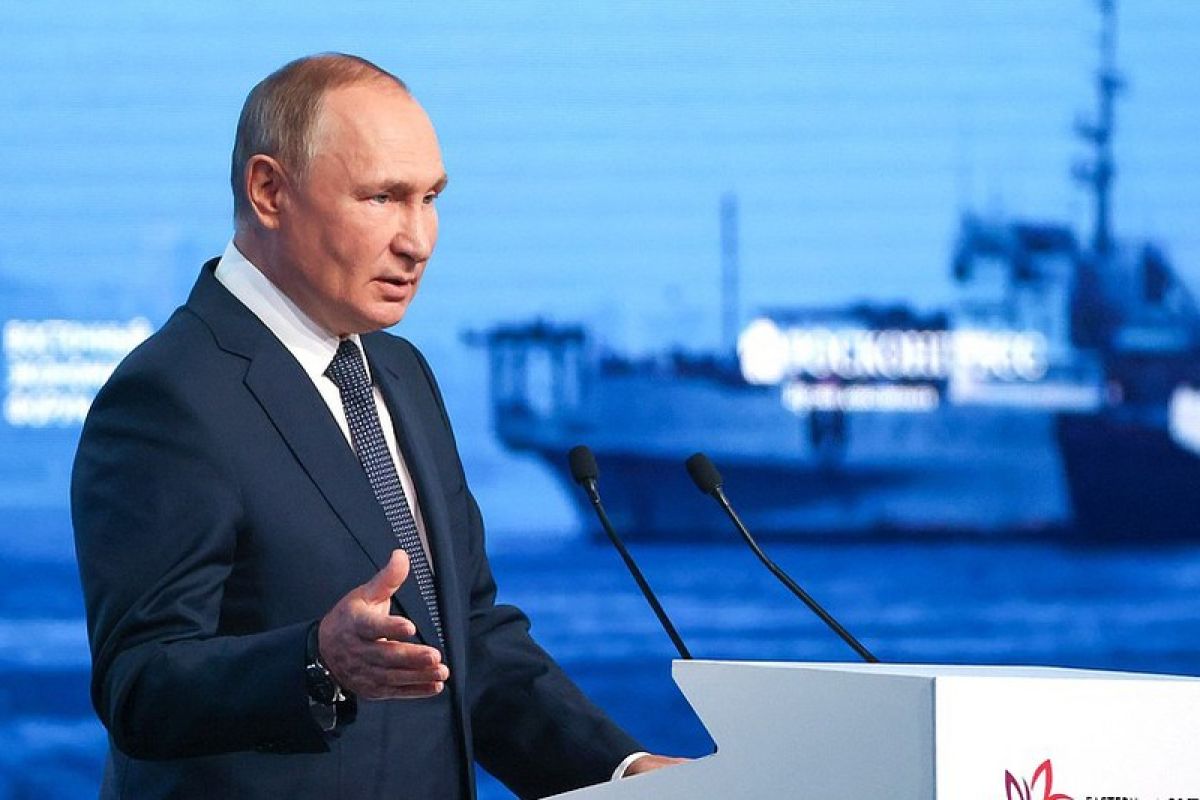 Putin: Rusia siap bekerja sama dengan negara mana pun