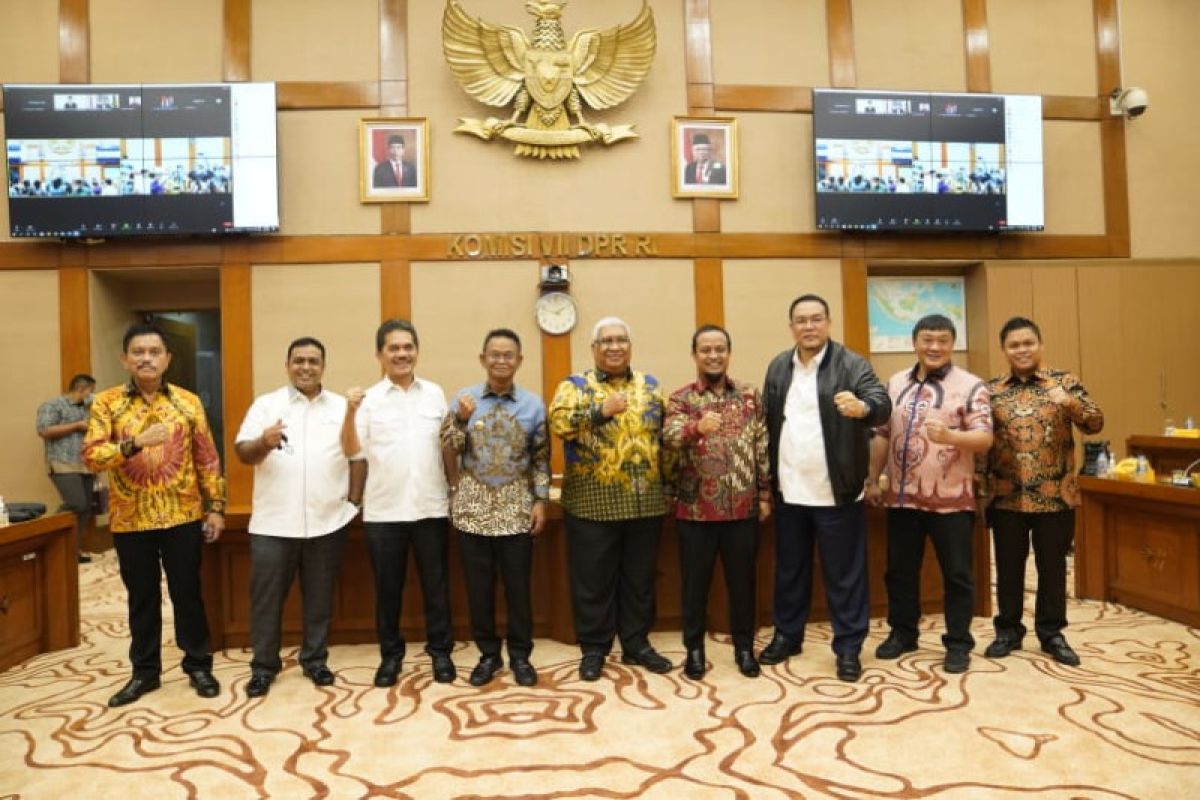 Gubernur Sulsel, Sultra, dan Sulteng  tolak perpanjangan izin Kontrak Karya PT Vale