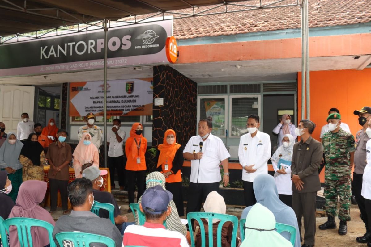 Gubernur Lampung serahkan BLT BBM untuk masyarakat Pringsewu
